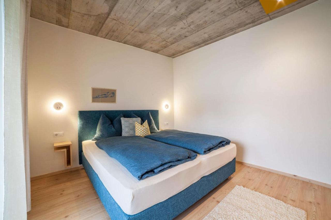 Apartment Das Eckige Cermes Esterno foto